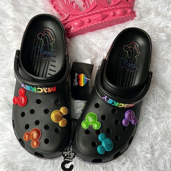 Crocs Classic Disney Clog Rainbow Celebration - Picture 1 of 14